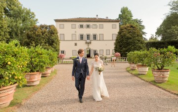 Romantic & Rustic Food-Filled Wedding In Tuscany