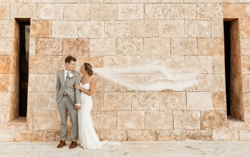 Neutral Tones Complement This Tropical Dominican Republic Wedding