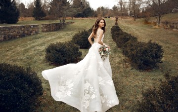 The Luxurious & Romantic Jenny Yoo Bridal Wedding Dress Collection