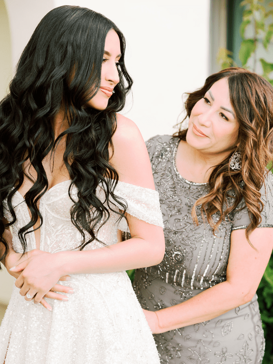 Boho Wedding With Pampas Grass – Netta Benshabu Wedding Dress – Michelle Flores Photography 16