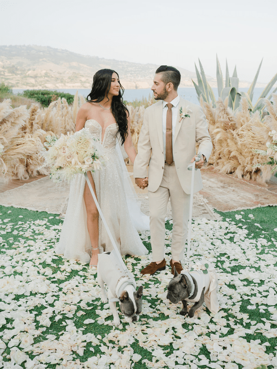 Boho Wedding With Pampas Grass – Netta Benshabu Wedding Dress – Michelle Flores Photography 41