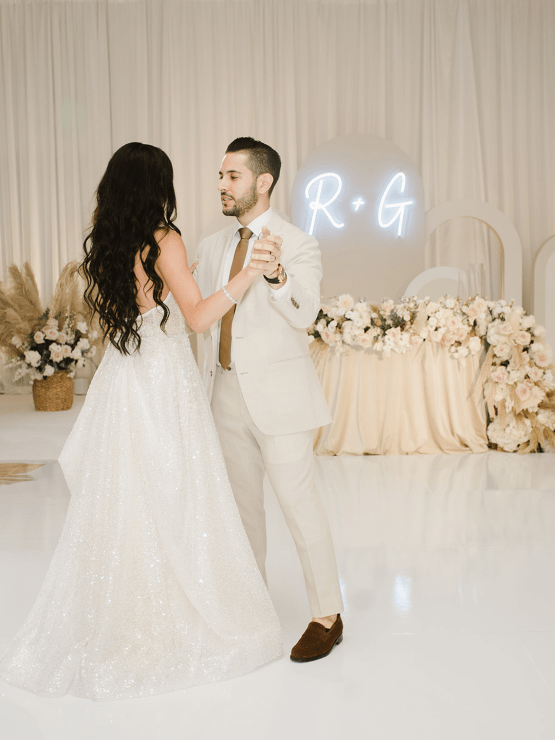 Boho Wedding With Pampas Grass – Netta Benshabu Wedding Dress – Michelle Flores Photography 84