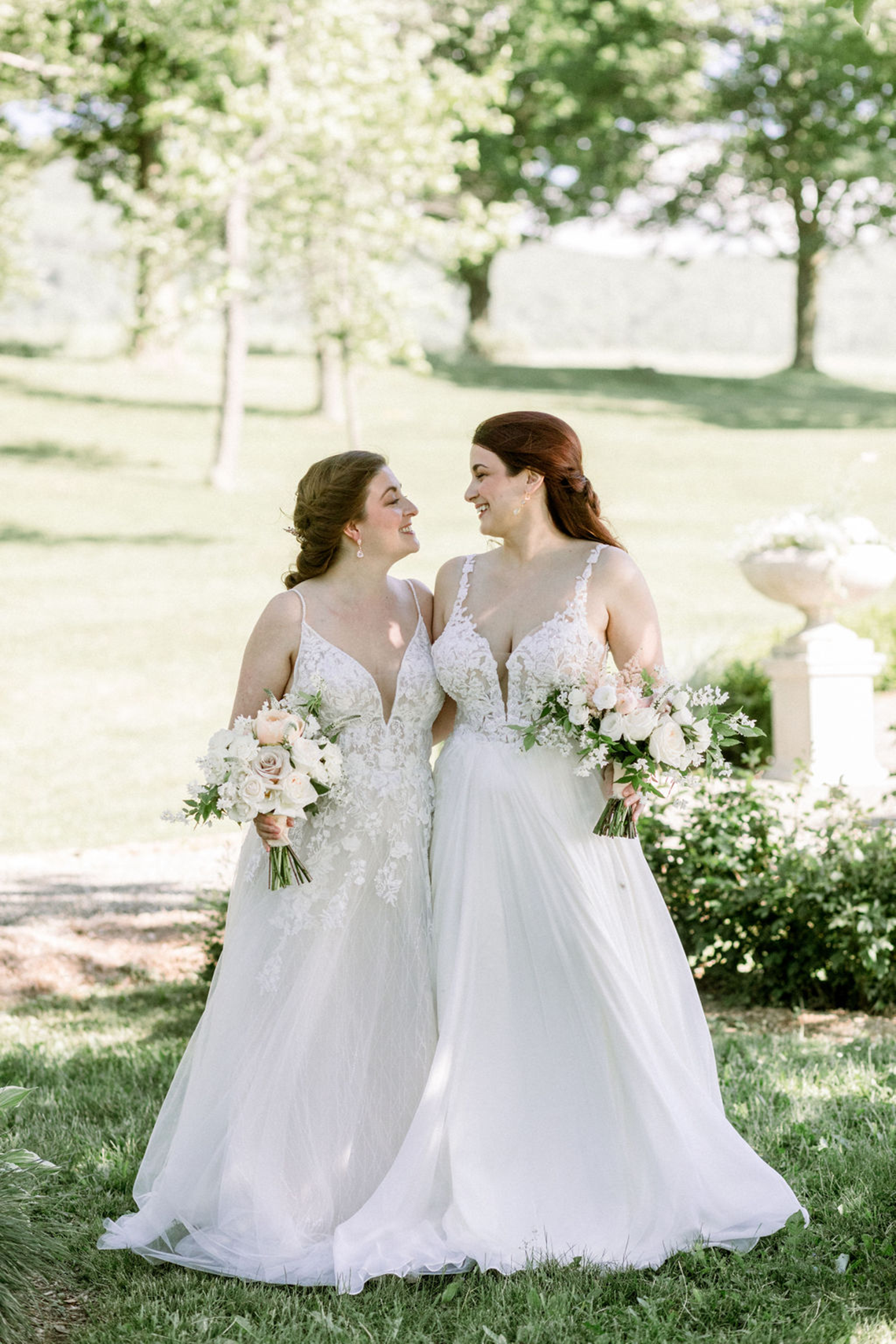 Feminine and Romantic Countryside Same Sex Micro Wedding – SBM Event Co. – YTK Photography – The Sablewood 5