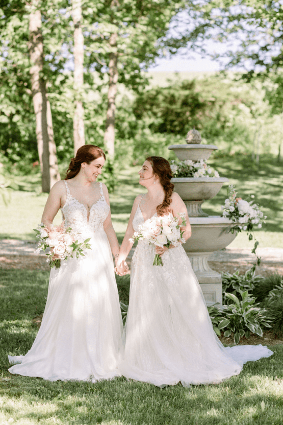 Feminine and Romantic Countryside Same Sex Micro Wedding – SBM Event Co. – YTK Photography – The Sablewood 6