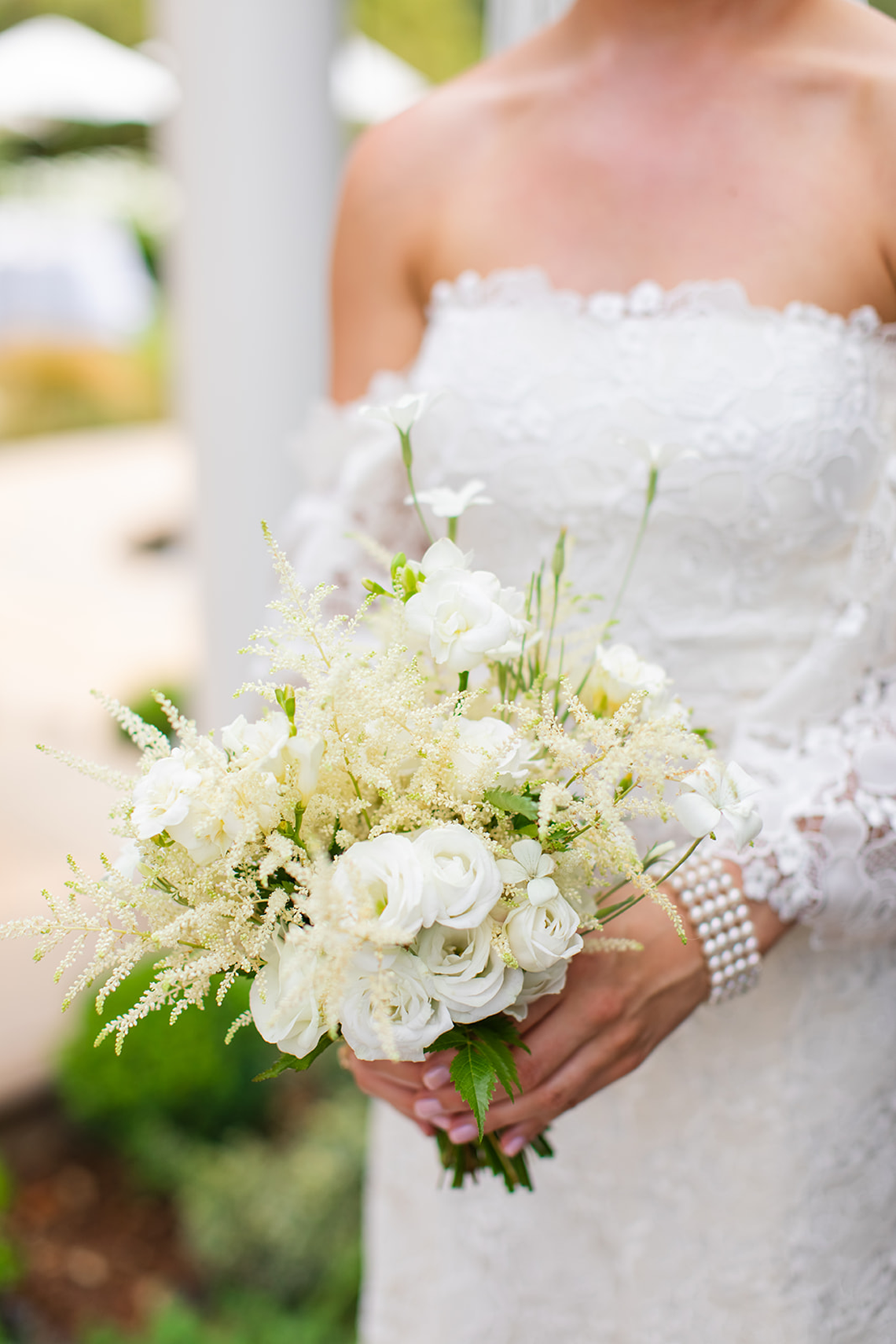 Gorgeous Floral-filled Jewish Wedding – Erin Marton – Bridal Musings 17