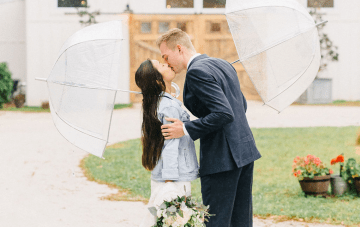 Rainy & Romantic Barn Wedding With Vietnamese Influence